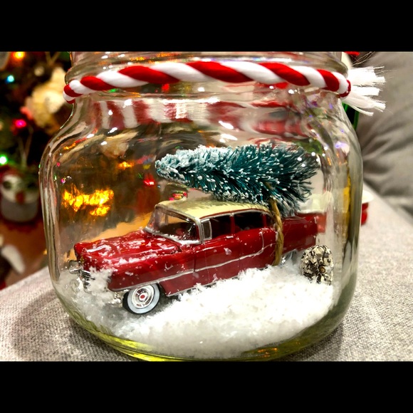 Car in a Jar Waterless Snow Globe - Picture 3 of 7